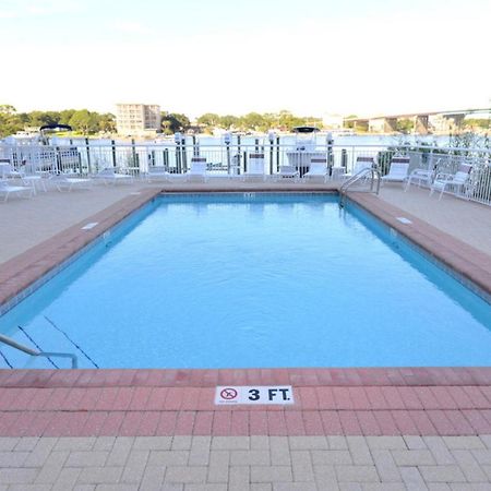 Вилла Palm Court Yacht Club Форт Уолтон Бич Номер фото