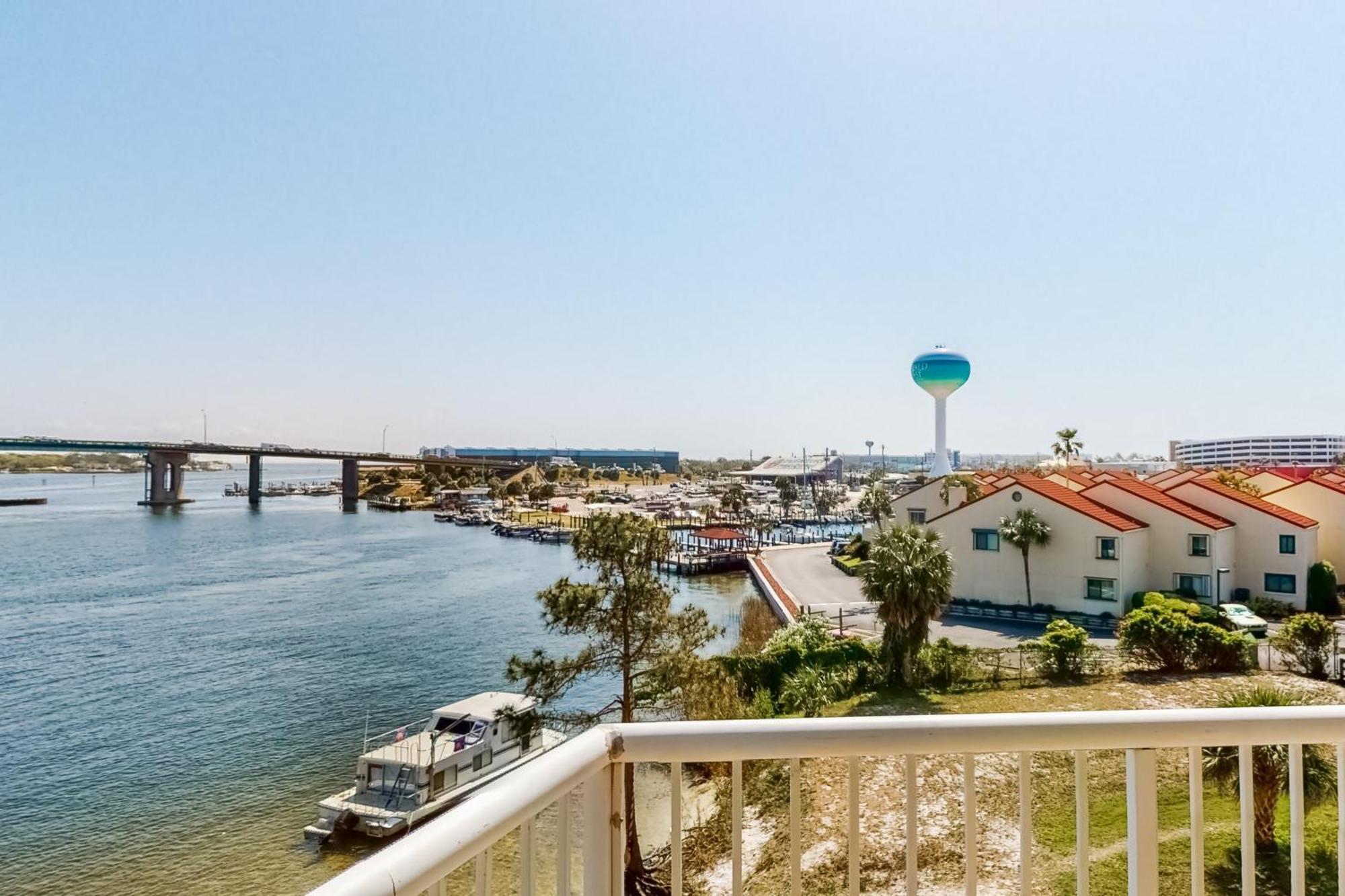Вилла Palm Court Yacht Club Форт Уолтон Бич Номер фото